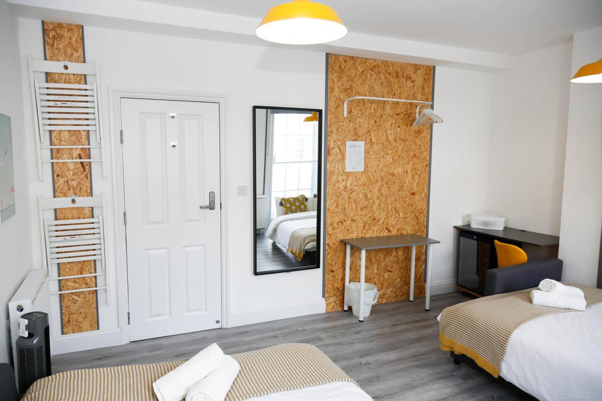 Luxury Rooms In Camden Town Near Shops, Cafes, Bars & Metro With Shared Bathrooms Londres Extérieur photo