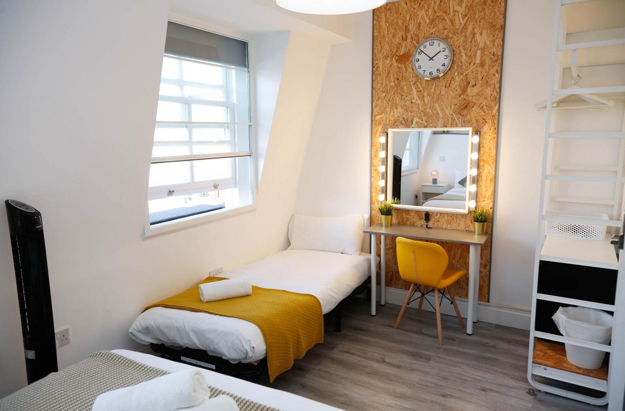 Luxury Rooms In Camden Town Near Shops, Cafes, Bars & Metro With Shared Bathrooms Londres Extérieur photo